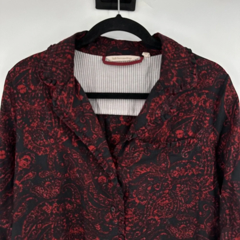 Soft Surroundings Shirt Womens Medium Black Red‎ Paisley Button 2ED79